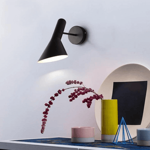 Aldus - Modern Wall Lamp | Bright & Plus.