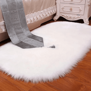 Charon - Faux Sheepskin Fluffy Rug | Bright & Plus.