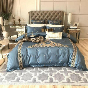 Halo Egyptian Blue Luxury Royal Duvet Cover Set | Bright & Plus.