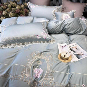 Buckingham Royal Rose Duvet Cover (7 Pieces) Bedding | Bright & Plus.