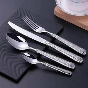 Eleonor Gold Luxury Flatware Set | Bright & Plus.