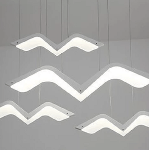 Freedom - Wing Chandelier | Bright & Plus.