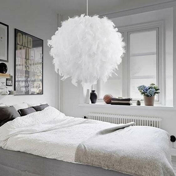 Lua Modern Feather Light | Bright & Plus.