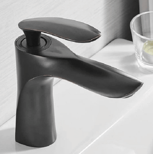 Luxury Modern Basin Faucet | Bright & Plus.