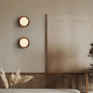 Rayne - Retro Nordic Wooden Wall Lamp