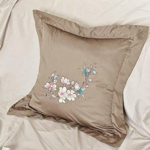 Safeena Egyptian Cotton Embroidered Bedding Set | Bright & Plus.