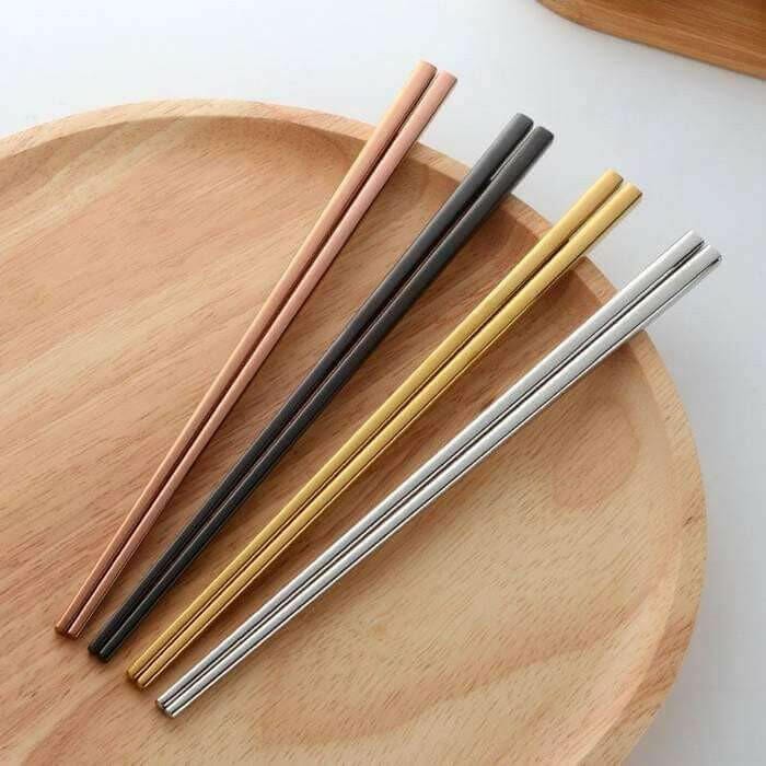 Shanghai Chopstick | Bright & Plus.