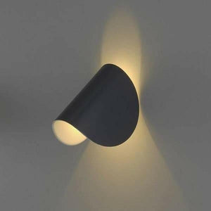 Wab - Steep Wall Lamp | Bright & Plus.